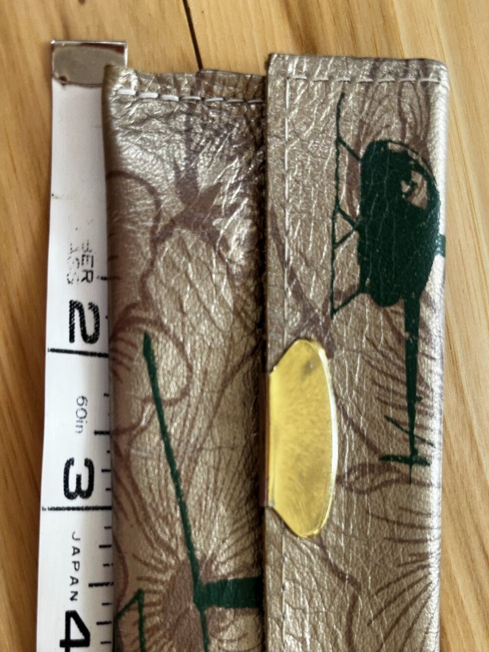 Smoking Lily leather wallet - gold with green helicopter print - Picture 2 of 6